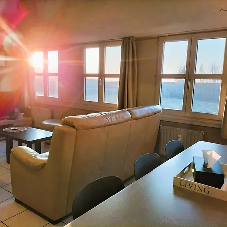 Easyescape - Isabella's Dream Daire *